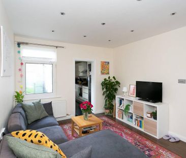 2 bedroom terraced house to rent - Photo 1