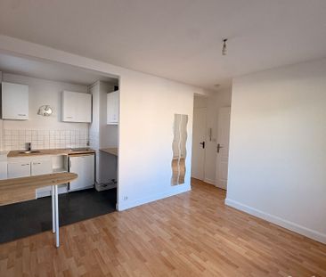 Location Appartement 2 pièces 29m² - Photo 4