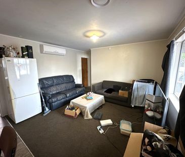 Prime city location - four bedroom student rental! - Photo 6