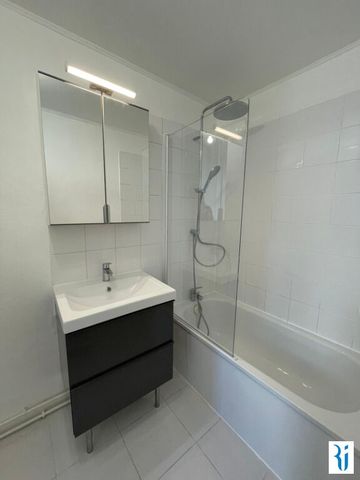Location Appartement 2 pièces 59m² ROUEN 76000 - Photo 4