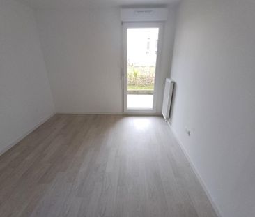 location Appartement T2 DE 40.1m² À VERNEUIL SUR SEINE - Photo 2