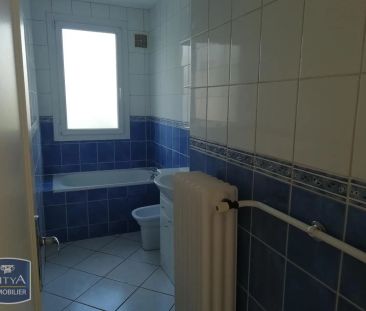 Appartement à louer 4 pièces 72.6m² - Photo 3