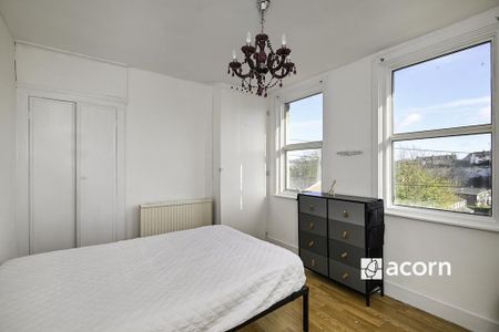 1 bedroom in a house share to rent - Photo 3