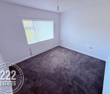 Ronald Drive - Warrington - WA2 - Photo 5