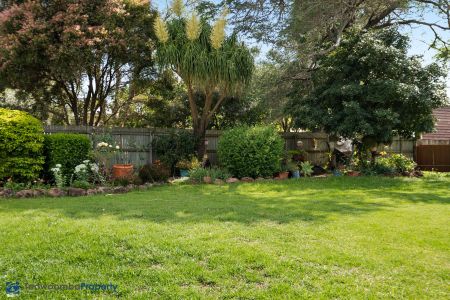 Modern Two-Bedroom Unit in the Heart of Newtown - Photo 4