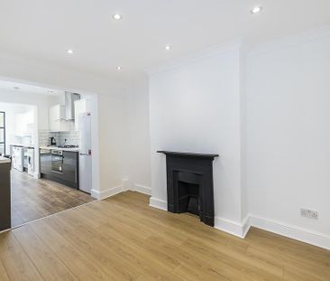5 bedroom terraced house to rent - Photo 1