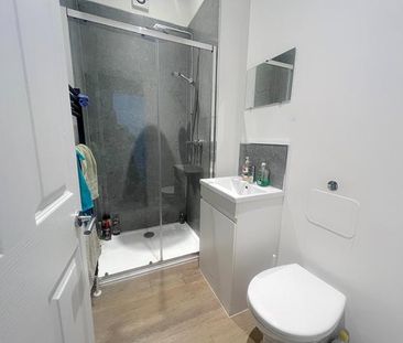 Studio to rent - Photo 5