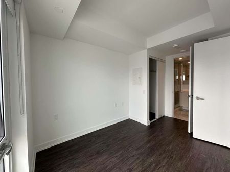 For Lease - 88 Queen Street Unit# 1907, Toronto, Ontario - Photo 4
