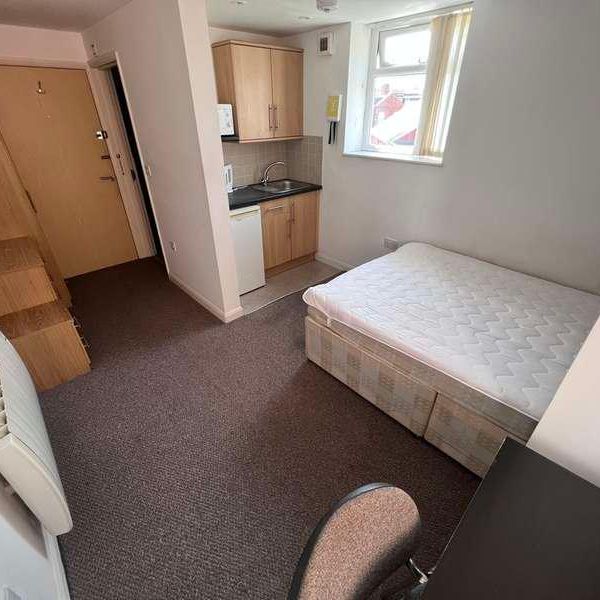 Studio Flats -coventry, CV1 - Photo 1