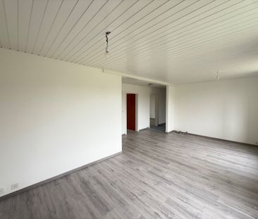 Rez de chaussée - Appartement pratique et abordable avec place de p... - Foto 5