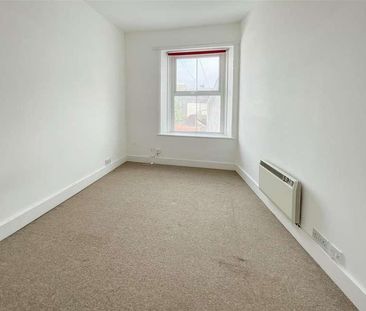 Cavendish Place, Eastbourne, BN21 - Photo 6
