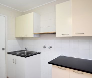 MODERN COMFORT MEETS EVERYDAY CONVENIENCE - WELCOME TO 5/4 LAMINGTO... - Photo 3