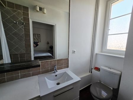 Location Appartement 2 pièces 41m² ANTIBES 06160 - Photo 5