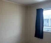 Tidy 2 bedroom unit - Photo 3