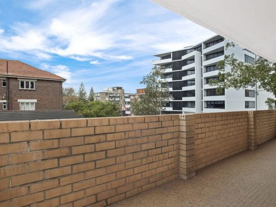 4/25 Ocean Street, Bondi NSW 2026 - Apartment For Rent | Domain - Photo 1