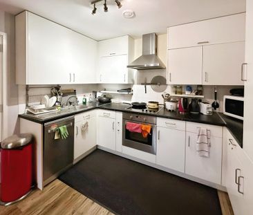 2 bedroom flat to rent - Photo 6