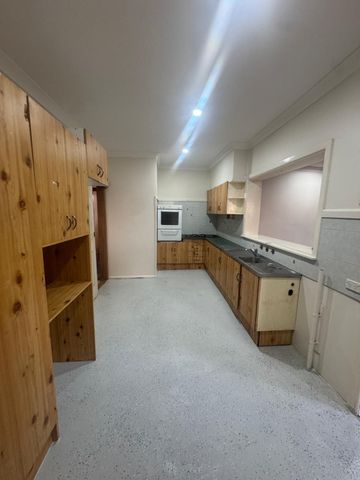 Home For Rent - Photo 2