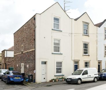 1 Bed Flat - Photo 6