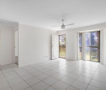 Neat and Tidy Apartment in Beachside Complex - Photo 5