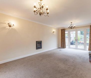 3 bedroom detached bungalow to rent - Photo 4