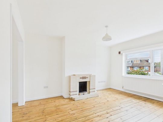 3 bedroom semi-detached house to rent - Photo 1