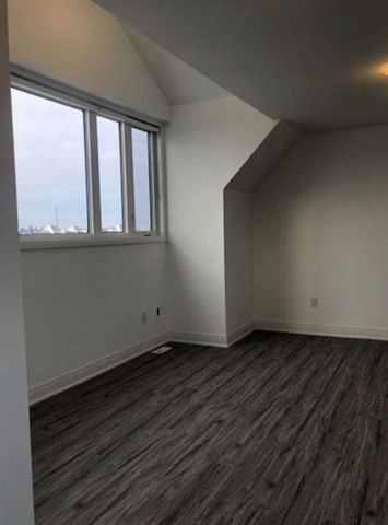 For Lease - 85 Vedette Way Unit# Upper, Vaughan, Ontario - Photo 4