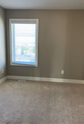 For Lease - 2148 Meadowgate Boulevard, London South, Ontario - Photo 1