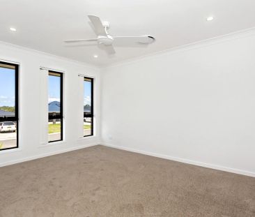 "Modern Home near the Heart of the Hunter" - Photo 3