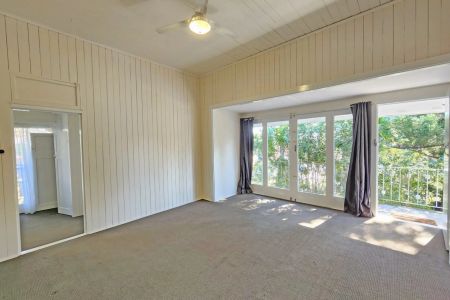 Spacious & Character-Filled Unit in Peaceful, Leafy Setting - Photo 5