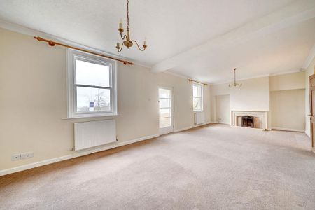 3 bedroom detached house to rent - Photo 2
