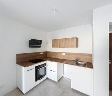 Location Appartement 2 pièces 42m² AJACCIO 20000 - Photo 5