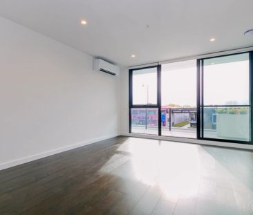 3 Bed, 2 Bath - Photo 3