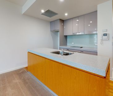 306/3a Honeysuckle Drive, Newcastle NSW 2300 - Photo 5