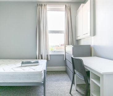 Gloucester Road, - Photo 6