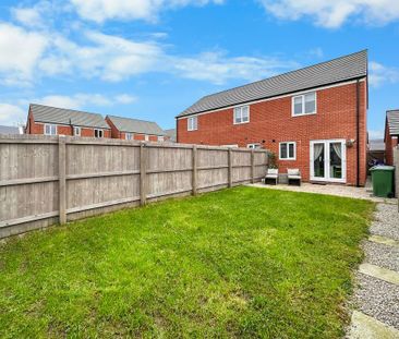 2 bedroom terraced house to rent - Photo 6