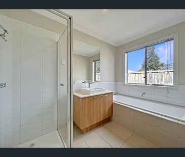 28-30 Cabane Circuit, Mount Duneed, Vic 3217 - Photo 2
