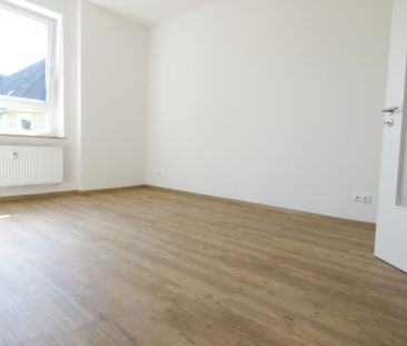 ** Sie suchen eine modernisierte Altbauwohnung in zentraler, dennoc... - Foto 2