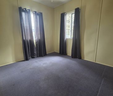 98 Boundary Street, Walkervale QLD 4670 - House For Rent - $495 | D... - Photo 5