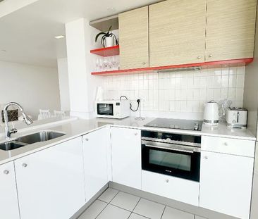 Hoola East Tower, 3 Tidal Basin Road, London, E16 - Photo 6