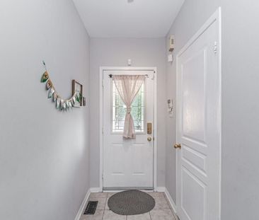 For Lease - 5949 Algarve Drive, Mississauga, Ontario - Photo 1