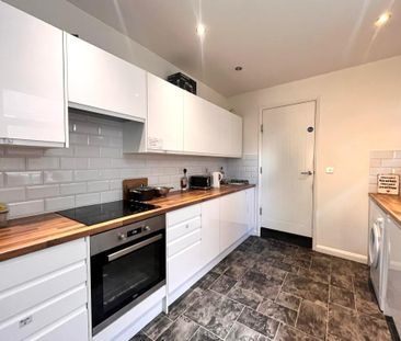 1 bedroom house of multiple occupation to rent - Photo 3