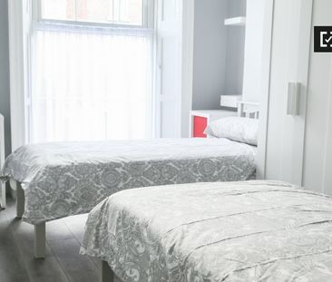 Room in a shared 8-bedroom apartment, Inns Quay, Dublin - Photo 6