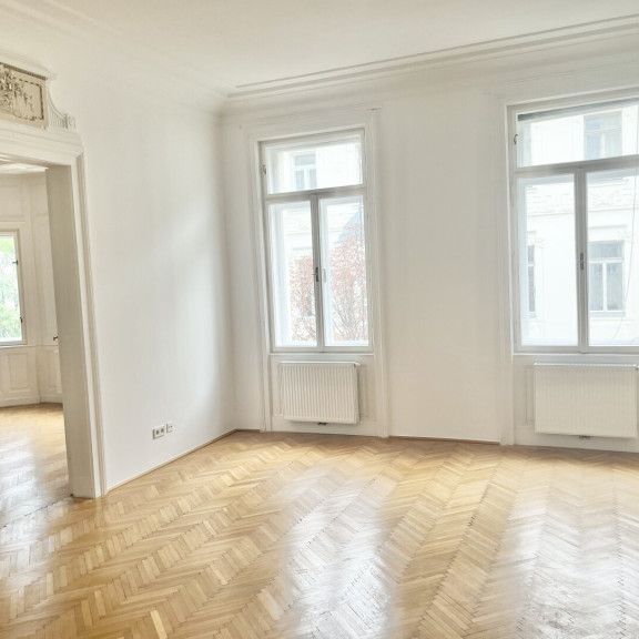 Stilvolle 209 m² große Altbauwohnung im Herzen von Mariahilf - Photo 1