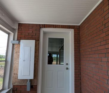 For Lease - 2108 Regional 14 Road Unit# 2, West Lincoln, Ontario - Photo 5