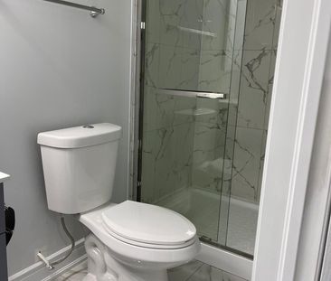 For Lease - 37 Truro Circle, Brampton, Ontario - Photo 5