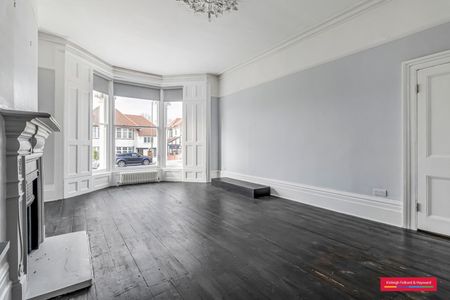 Nether Street, London, N12 - Photo 3