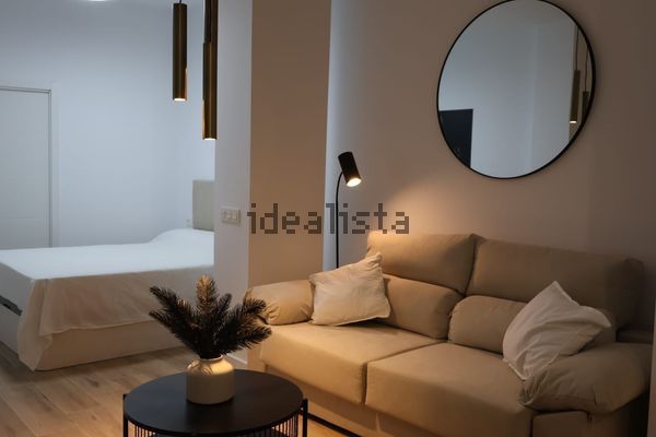 Alquiler de estudio en Plaza Ricardo Verdugo Landi - Photo 1