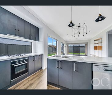 21 Rosewater Circuit, Mount Barker, SA 5251 - Photo 2