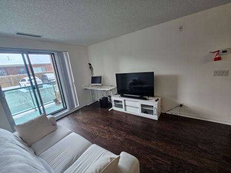 For Lease - 50 Via Rosedale Way Unit# 116, Brampton, Ontario - Photo 5