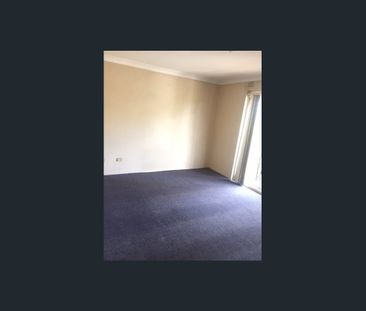 Convenient Living in a Prime Merrylands Location - Photo 1